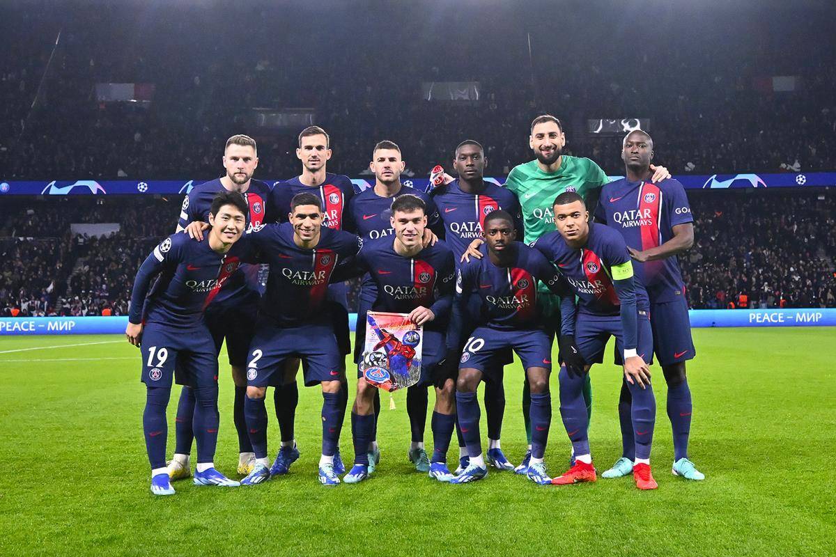 爱游戏官网 -勒沃库森国际比赛日临场应变，志在全明星赛名次提升，悬念犹存，轮换策略成焦点的简单介绍